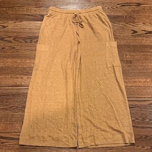 Nicole Miller New York 100% Linen Cargo Pants Size Small in Caramel